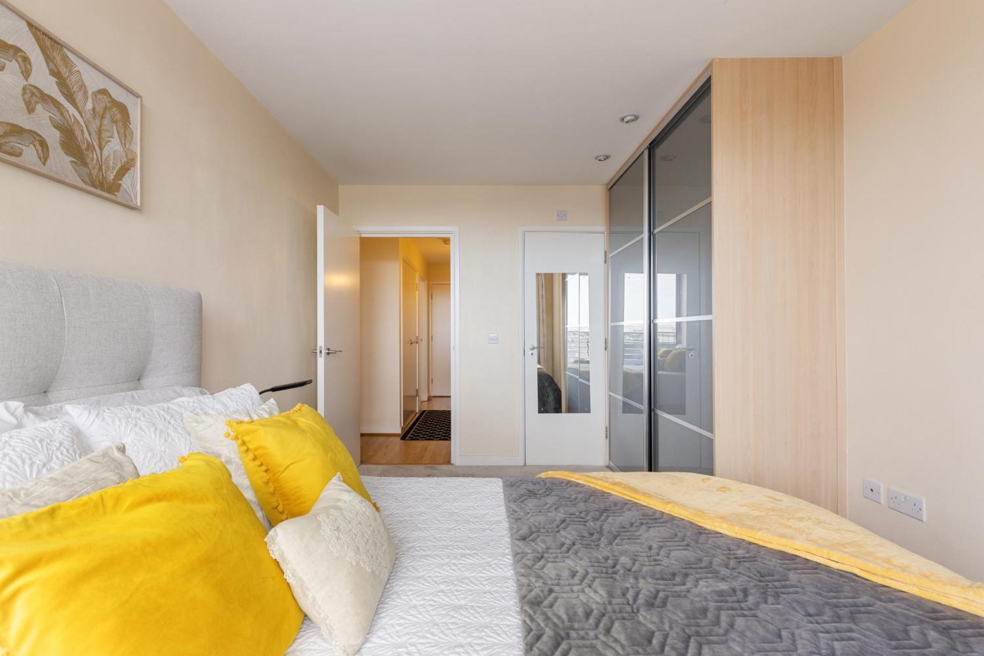 Stratford Skyview Apartment Londra Dış mekan fotoğraf